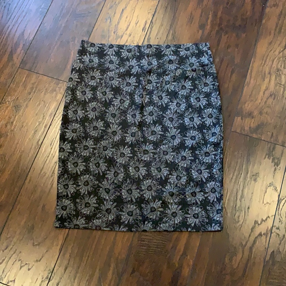 Fun gray on gray on gray or 3 shades of gray skirt